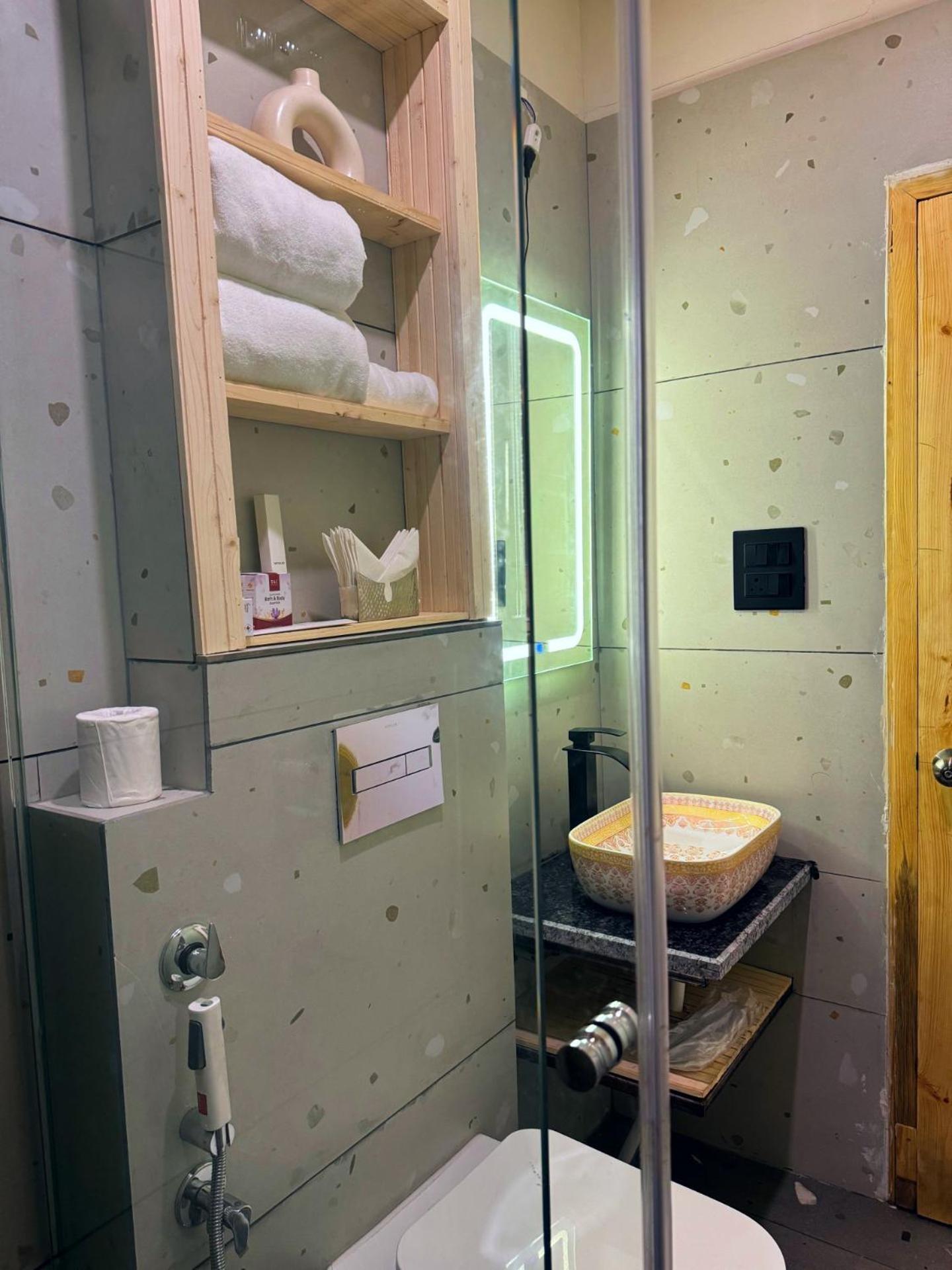 Hotel North Woods - Best Boutique Hotel In Haldwani 奈尼塔尔 外观 照片